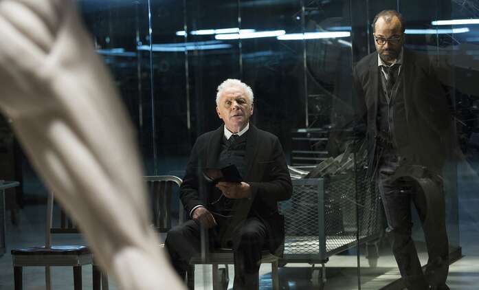 2048: Anthony Hopkins si zahraje v dystopické sci-fi, kde se lidstvo přesunulo pod zem | Fandíme filmu