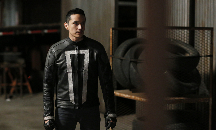 Agents of S.H.I.L.E.D.: Ghost Rider na fotkách a v traileru | Fandíme seriálům