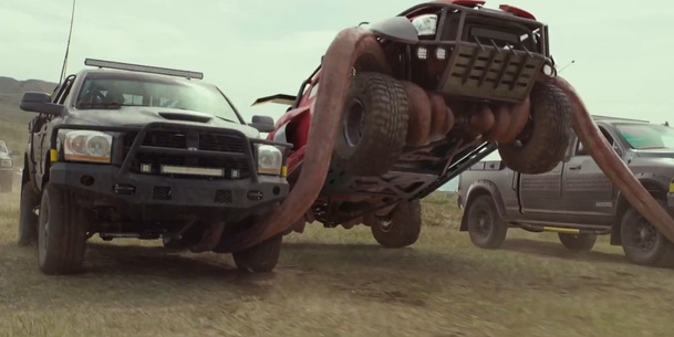 Monster Trucks: Měsíce před premiérou hrozí filmu ztráta | Fandíme filmu