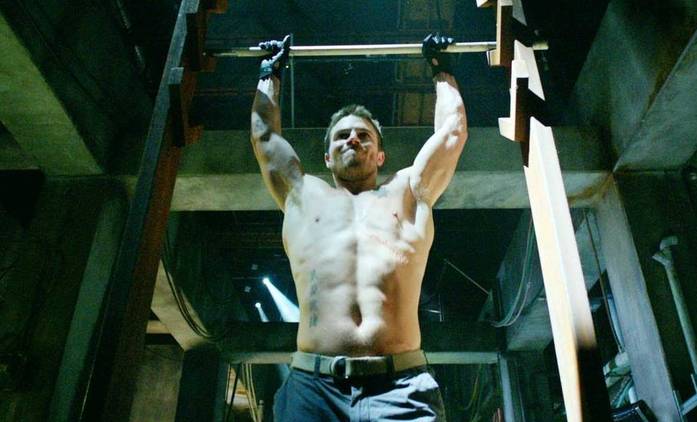 Stephen "Arrow" Amell chce soutěžit v American Ninja Warrior | Fandíme seriálům