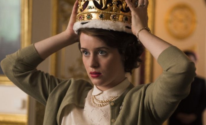 The Crown: První foto 3. řady odhalilo přeobsazenou královnu | Fandíme seriálům