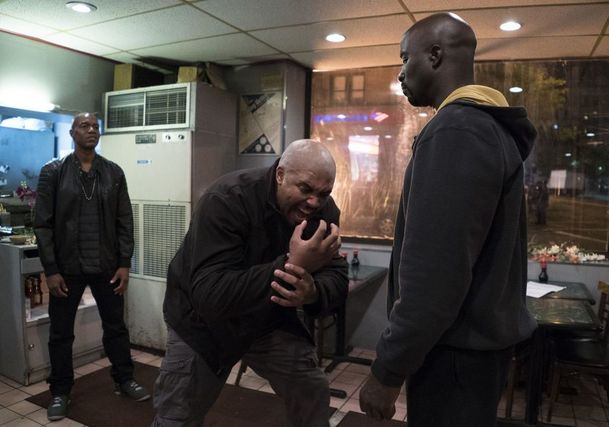 Luke Cage: Celý seriál je venku | Fandíme serialům
