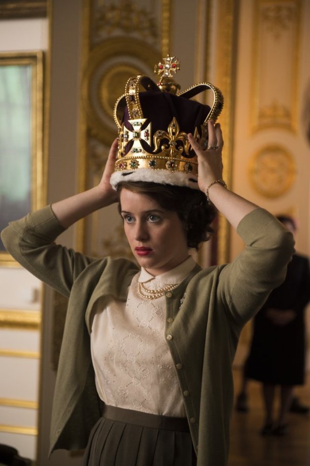 The Crown: Netflix láká na historické drama o Alžbětě II. | Fandíme serialům