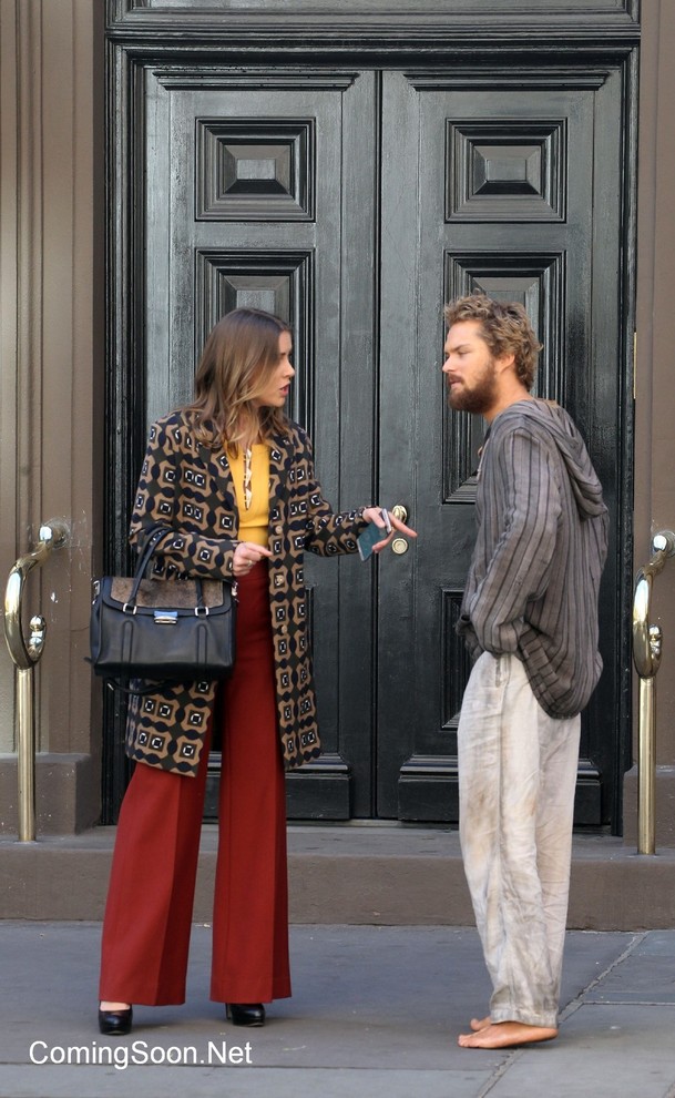 Iron Fist má datum premiéry. K tomu první oficiální fotka | Fandíme serialům