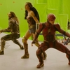 Justice League: Nabitý featurette oslavuje konec natáčení | Fandíme filmu