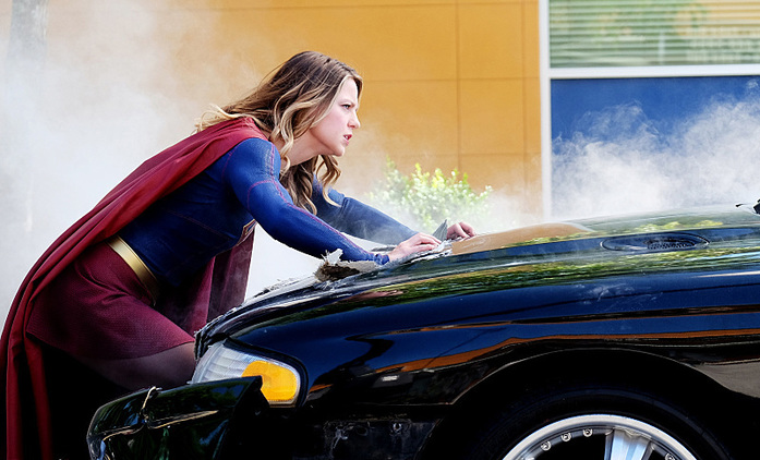 Supergirl zná svého záporáka pro další řadu | Fandíme seriálům
