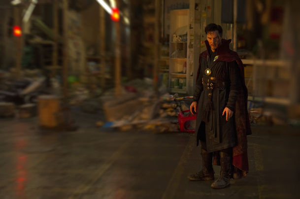 Doctor Strange 2 má režiséra | Fandíme filmu