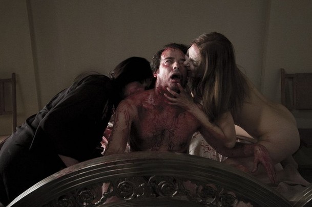 Vampyres: Krvelačné upírky a erotika v jednom balení | Fandíme filmu