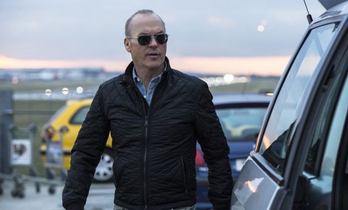 American Assassin: Michael Keaton na prvních fotkách | Fandíme filmu