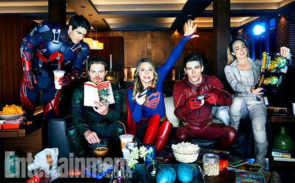 Arrow, Flash, Supergirl, Legends: První upoutávka na cross-over | Fandíme serialům