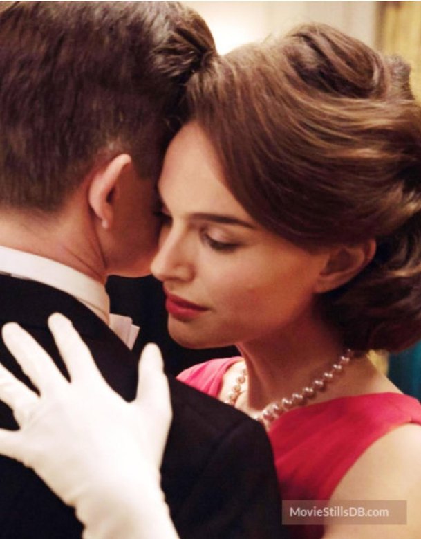 Jackie: Natalie Portman bojuje o Oscara jako vdova po Kennedym | Fandíme filmu