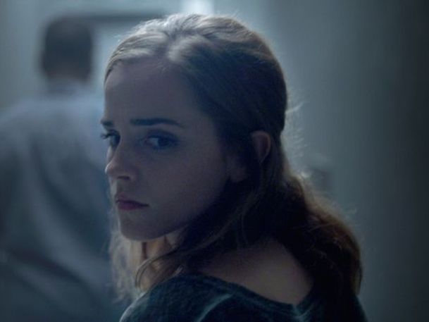 The Circle: Emma Watson vás sleduje přes počítač - trailer | Fandíme filmu