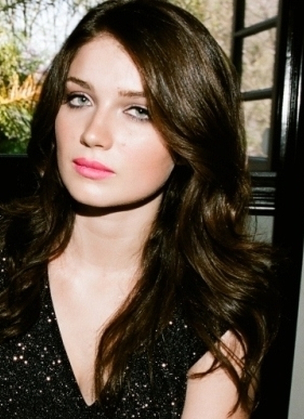 Eve Hewson | Fandíme filmu