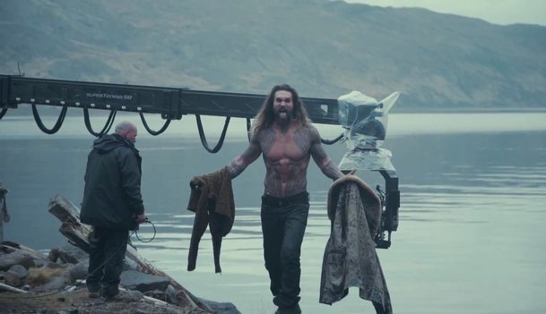 Aquaman si vyhlédl svého otce ve Star Wars | Fandíme filmu