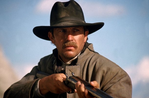 Kevin Costner chystá desetihodinový western | Fandíme filmu