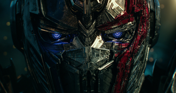 Transformers 5: Osm robotů včetně Cogmana na plakátech | Fandíme filmu