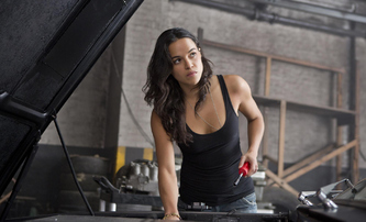 Getaway Driver: Michelle Rodriguez uvede závodní sérii inspirovanou Rychle a zběsile | Fandíme filmu