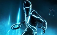 Tron: Místo trojky se zvažuje restart s Jaredem Letem | Fandíme filmu