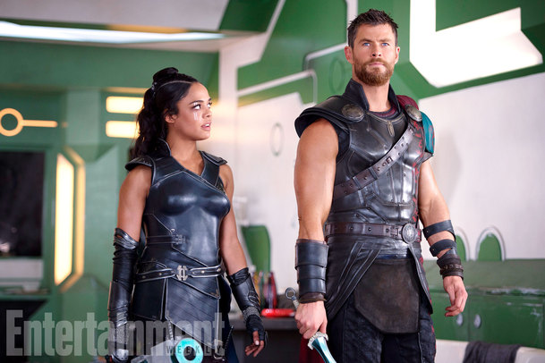 Thor: Ragnarok: 10 fotek ukazuje novou podobu většiny postav | Fandíme filmu