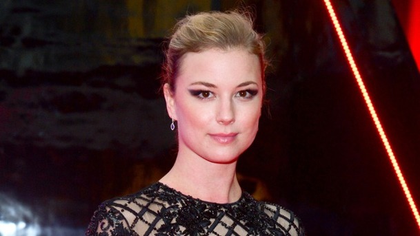 Resident: Emily VanCamp má rezervovanou roli v nemocnici | Fandíme serialům