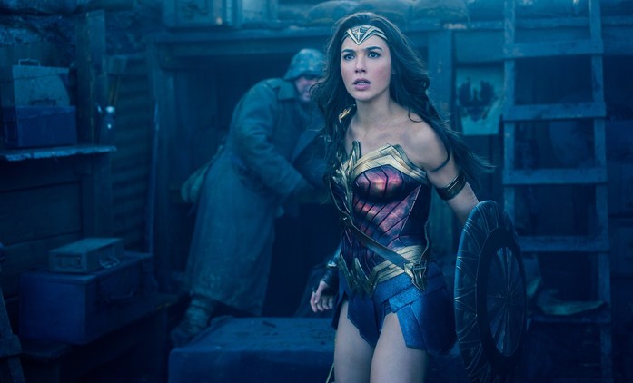 Wonder Woman: David Thewlis se poprvé ukazuje v nových spotech | Fandíme filmu