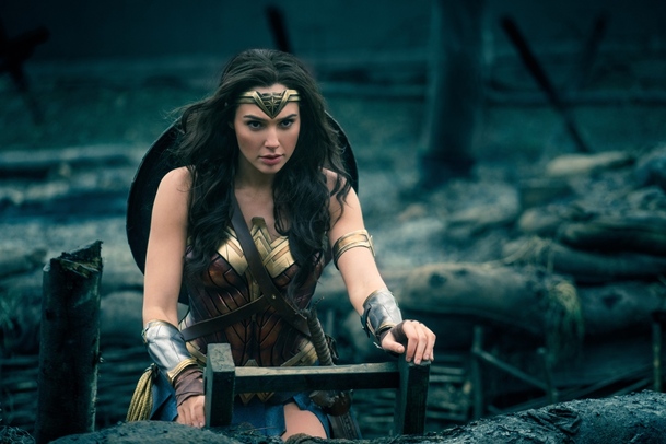 Wonder Woman: Áres, láska jako z Casablanky, rovnost a dvojka | Fandíme filmu