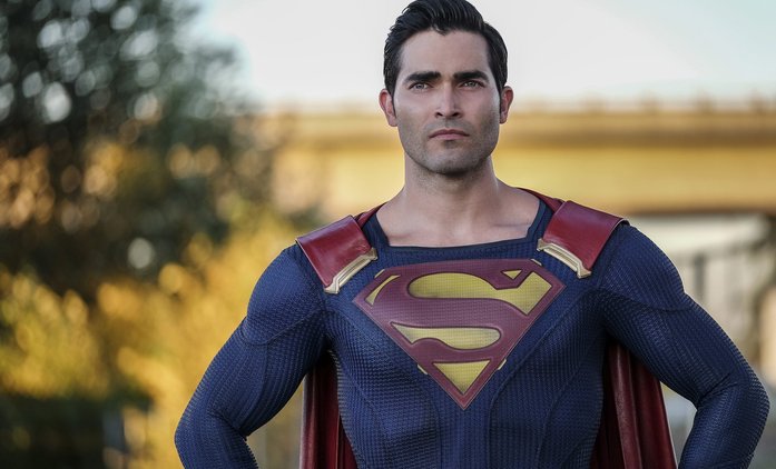 Supergirl: Ve finálním díle druhé série se znovu objeví Superman | Fandíme seriálům