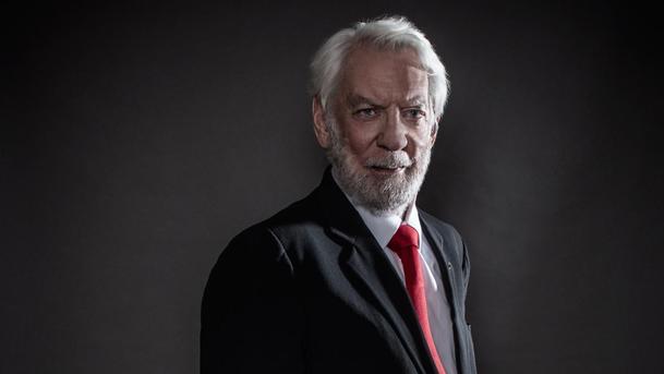 Trust: Danny Boyle a Donald Sutherland spojí síly | Fandíme serialům