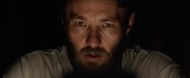 It Comes At Night: Horor s nákazou sází na hutnou atmosféru | Fandíme filmu