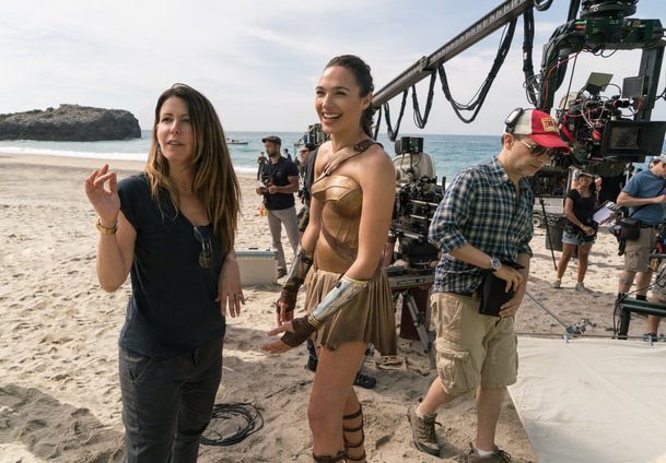 Wonder Woman 2: Z Patty Jenkins bude nejlépe placená režisérka | Fandíme filmu