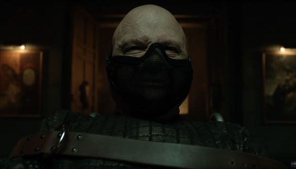 Gotham: Stane se z popravčího Barnese záporák Bane? | Fandíme serialům