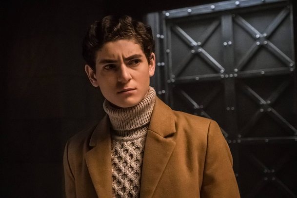 Gotham: Již zítra přijde dvouhodinové finále 3. série | Fandíme serialům