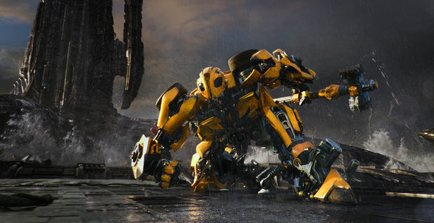 Bumblebee: Natáčení začalo, k tomu nový casting a synopse | Fandíme filmu