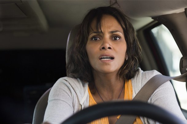 Kidnap: Halle Berry udělá pro unesené dítě cokoliv | Fandíme filmu