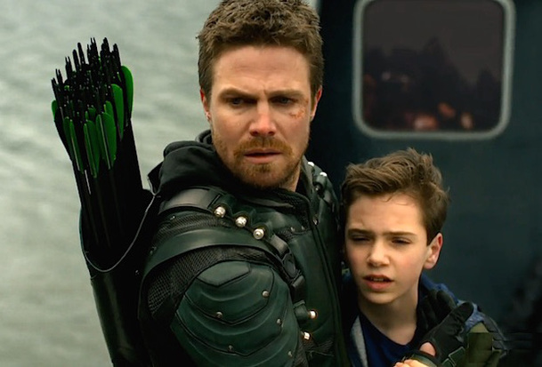 Arrow: Nový trailer na 6. sérii napovídá, které postavy se vrátí | Fandíme serialům