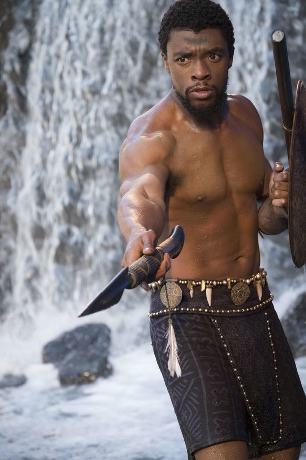 Black Panther: Klaďasové i záporáci na šedesátce nejnovějších fotek | Fandíme filmu