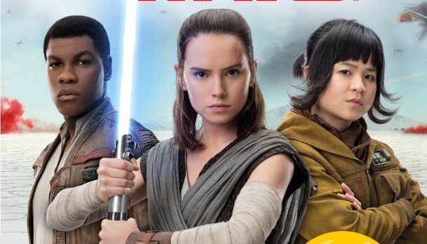 Star Wars VIII: Hromada fotek a původ kapitánky Phasmy | Fandíme filmu