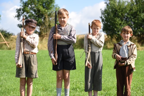 Po strništi bos: Novinka Jana a Zdeňka Svěrákových je za rohem | Fandíme filmu