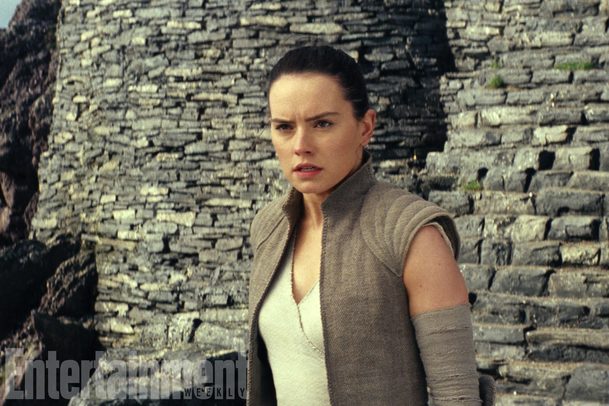 Star Wars VIII: Lukeova vina, minulost Rey a Snokea, nové fotky | Fandíme filmu