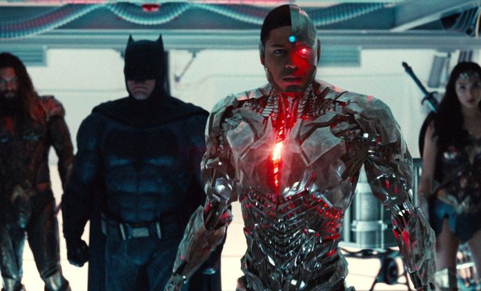 Justice League: Přetáčky mají za cíl odlehčit příliš temný film | Fandíme filmu