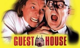 Guest House Paradiso | Fandíme filmu