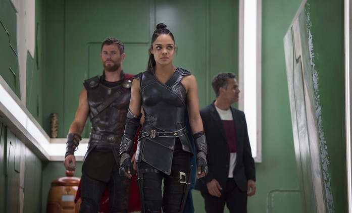 Thor: Ragnarok: Nový video pohled do zákulisí natáčení | Fandíme filmu