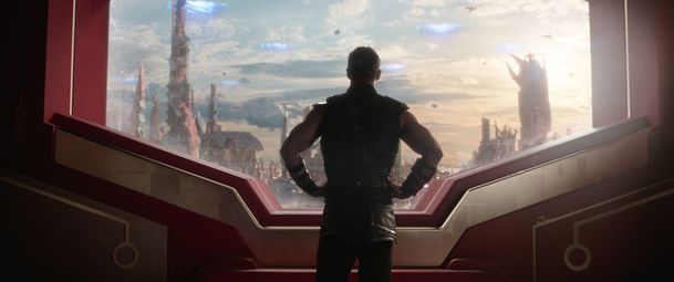 Thor Ragnarok: Nové plakáty, fotky a délka filmu | Fandíme filmu