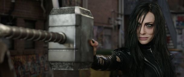 Thor Ragnarok: Nové plakáty, fotky a délka filmu | Fandíme filmu