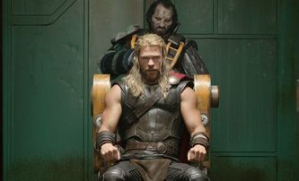 Thor Ragnarok: Nové plakáty, fotky a délka filmu | Fandíme filmu