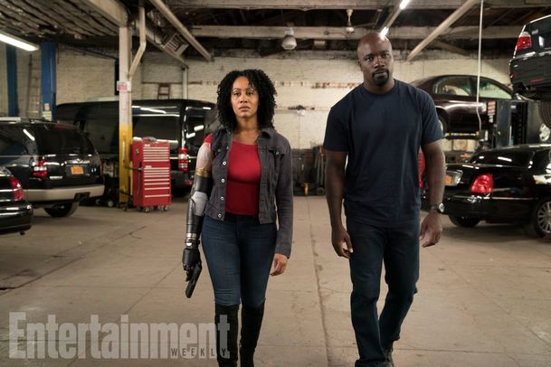 Luke Cage: Vylepšená Misty Knight se představuje | Fandíme serialům