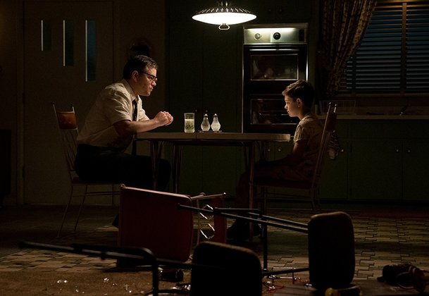 Suburbicon: Temné předměstí - Novinka od Clooneyho a Coenů | Fandíme filmu