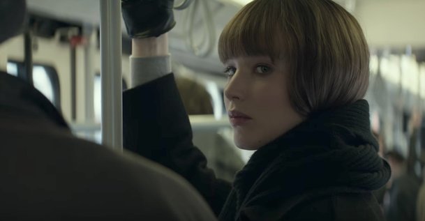 Rudá volavka: Super Bowl spot ukázal agentku světu | Fandíme filmu