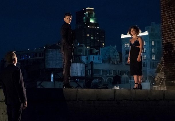 Gotham: Nový trailer ala Batman začíná | Fandíme serialům