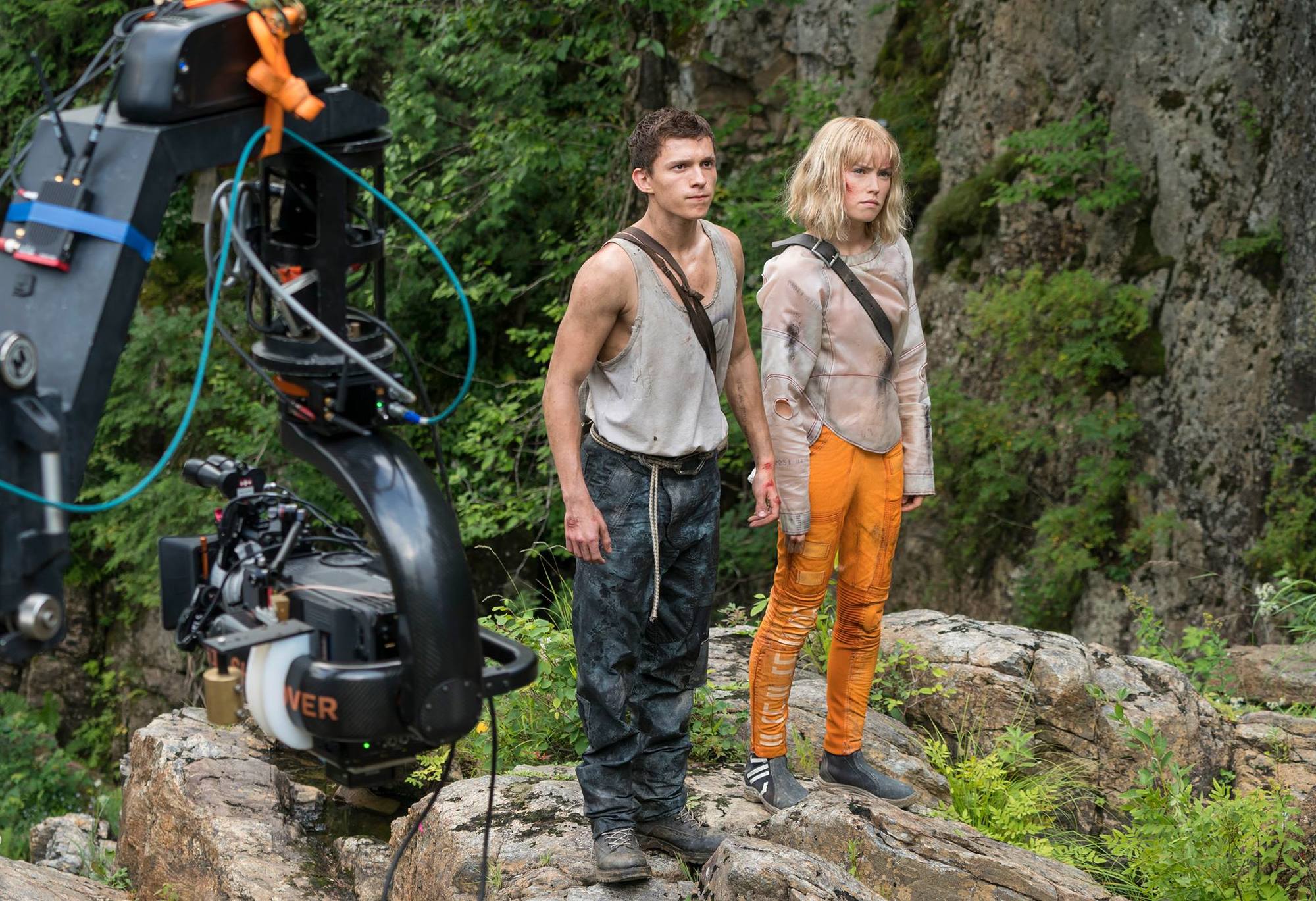 Chaos Walking: První fotka s Tomem Hollandem a Daisy Ridley